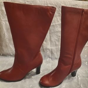 Ladies High Heeled Boot